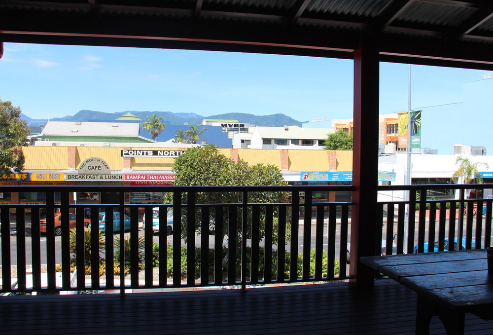 Auberge de jeunesse The Jack Backpackers à Cairns Extérieur photo